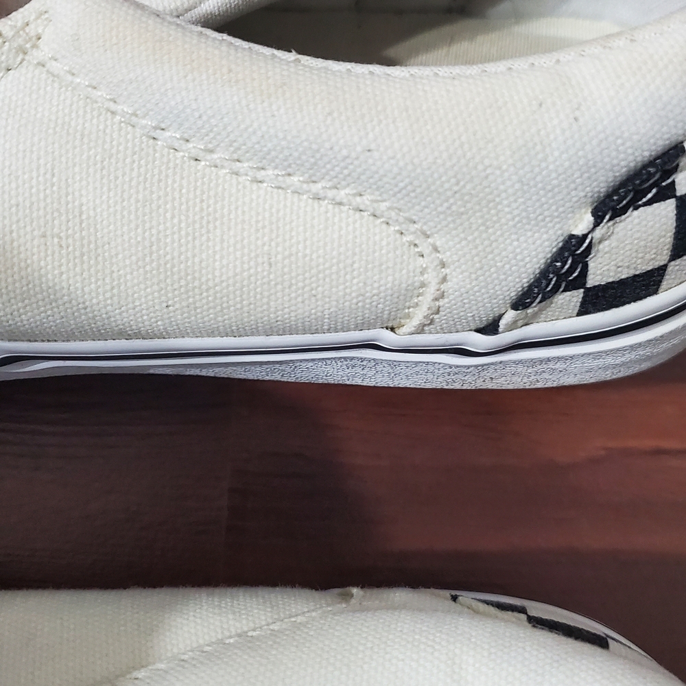 Vans Men’s Checkerboard Slip-Ons - Picture 4 of 7
